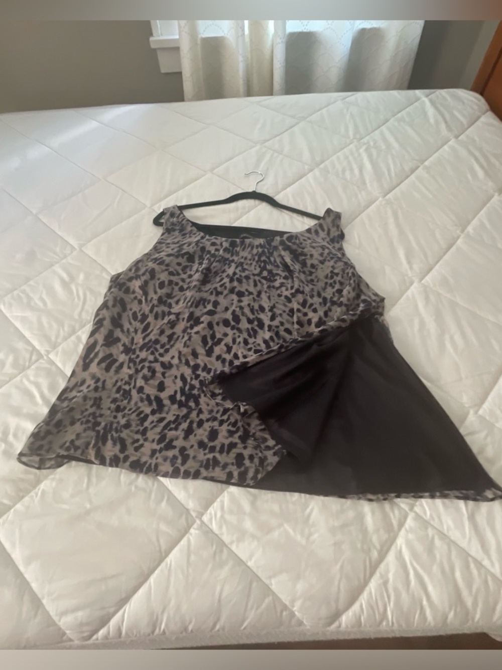 Lafayette 148 New York Taupe/Navy Animal-Print Silk Sleeveless Camisole 16 - $20 - Picture 3 of 9